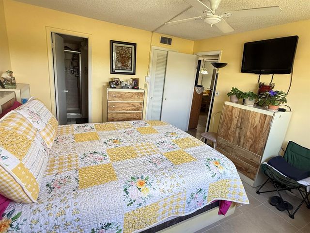 8051 Sunrise Lakes Drive N 210, Sunrise, FL 33322