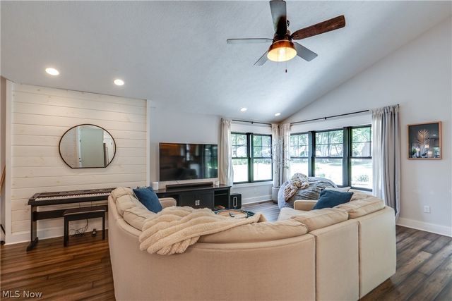 5560 East Boulevard NW, Canton, OH 44718