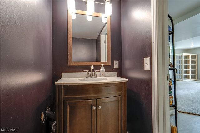 5560 East Boulevard NW, Canton, OH 44718