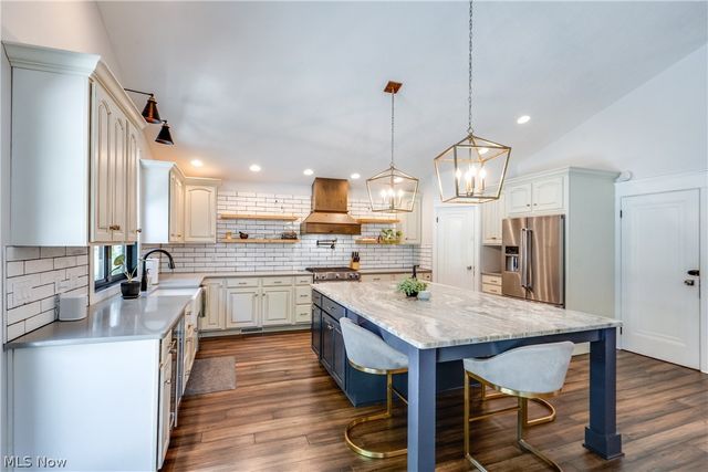 5560 East Boulevard NW, Canton, OH 44718