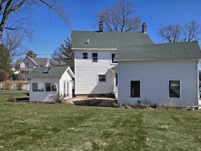 605 W Madison Street, Lake Mills, WI 53551