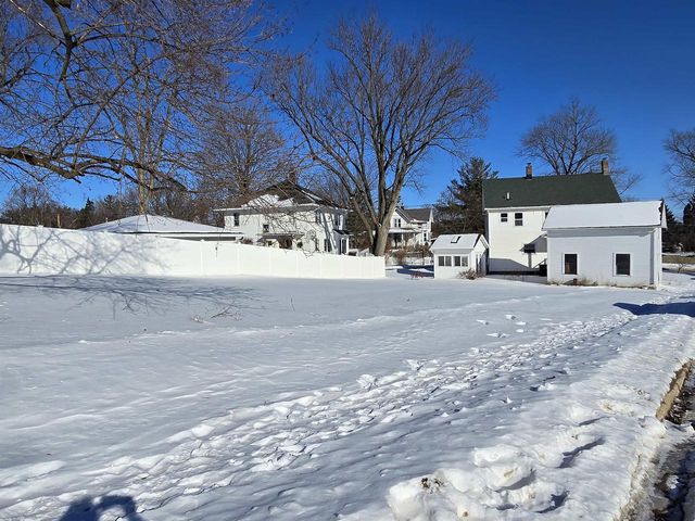 605 W Madison Street, Lake Mills, WI 53551