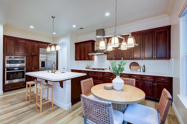 3770 Serena Avenue, Clovis, CA 93619
