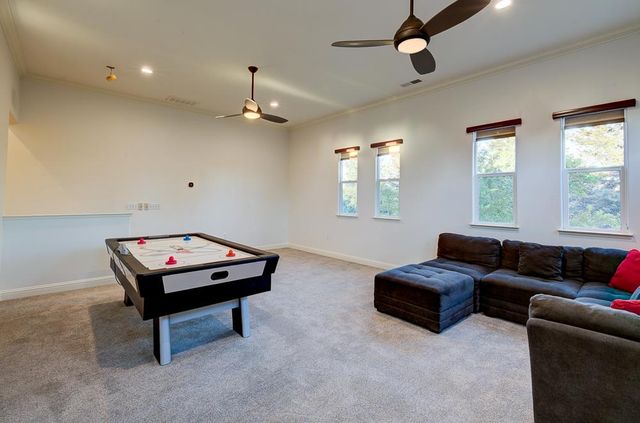 3770 Serena Avenue, Clovis, CA 93619