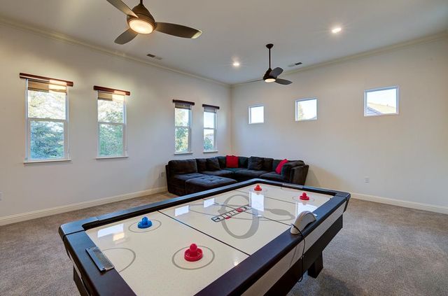3770 Serena Avenue, Clovis, CA 93619