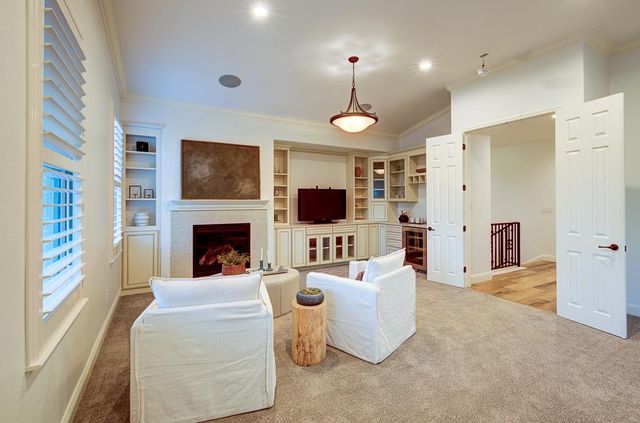 3770 Serena Avenue, Clovis, CA 93619