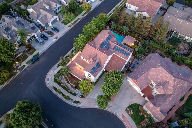 3770 Serena Avenue, Clovis, CA 93619