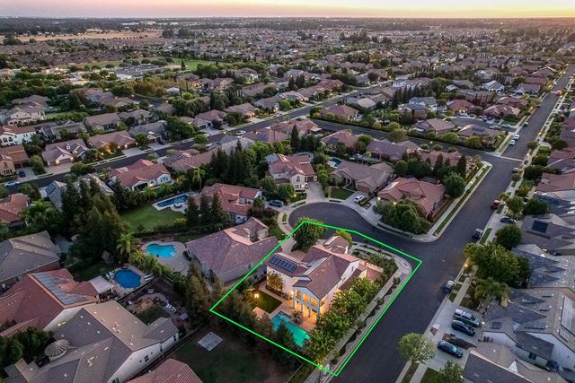 3770 Serena Avenue, Clovis, CA 93619