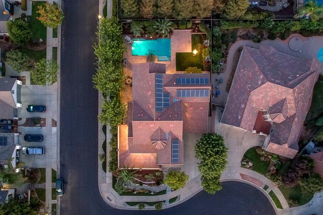 3770 Serena Avenue, Clovis, CA 93619