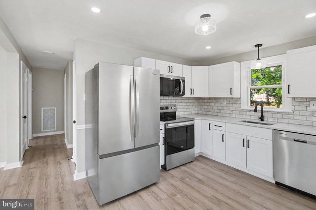 163 REYNOLDS AVE, Pottstown, PA 19464