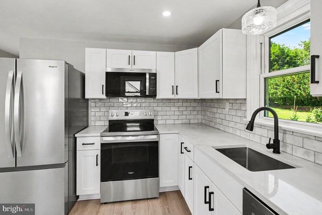 163 REYNOLDS AVE, Pottstown, PA 19464