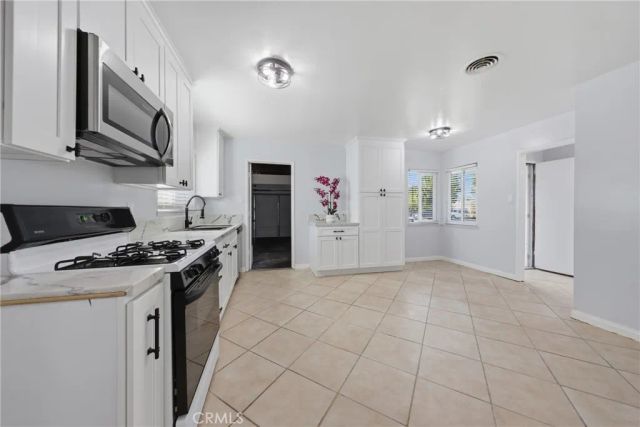 5653 Corwin, Riverside, CA 92503