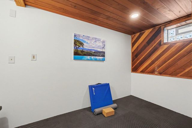 749 Meadow View Drive, Villa Hills, KY 41017