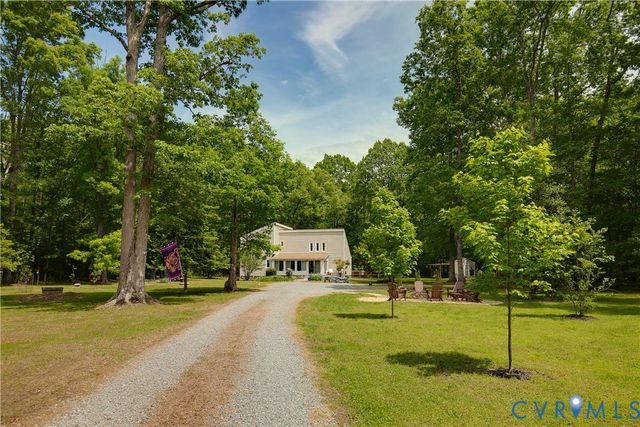1590 Cardinal Woods Ln, Henrico, VA 23231