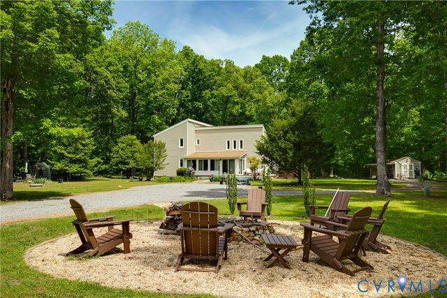 1590 Cardinal Woods Ln, Henrico, VA 23231