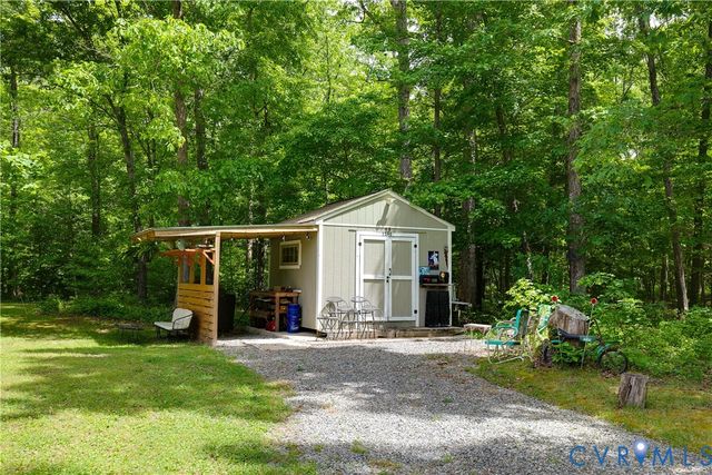 1590 Cardinal Woods Ln, Henrico, VA 23231