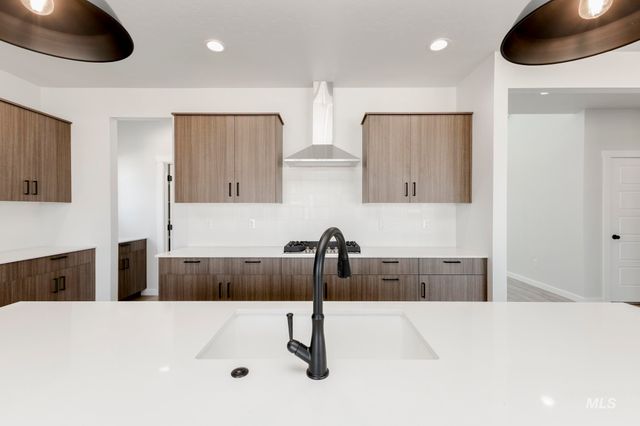 5459 W Yarnell St, Eagle, ID 83616