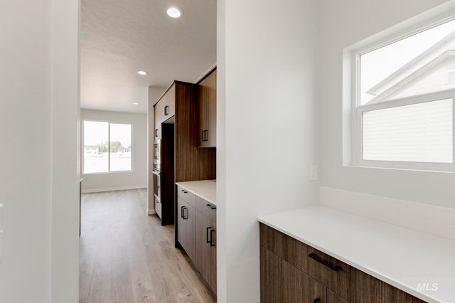 5459 W Yarnell St, Eagle, ID 83616