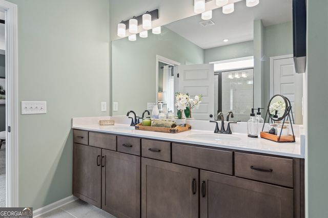 2 Silver Leaf Trail, Douglasville, GA 30134