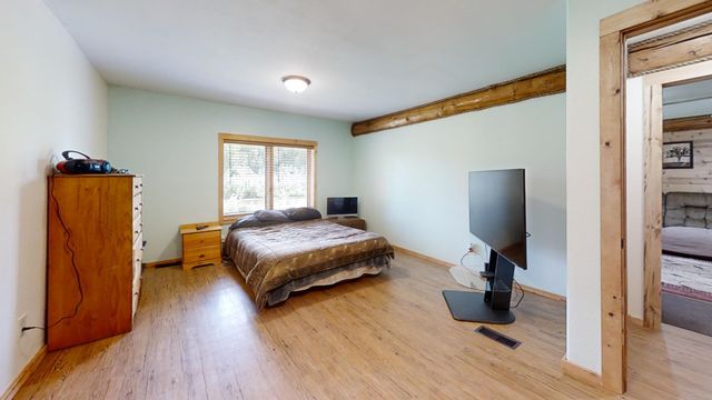 554 STEAMBOAT LANDING ROAD, North Pole, AK 99705