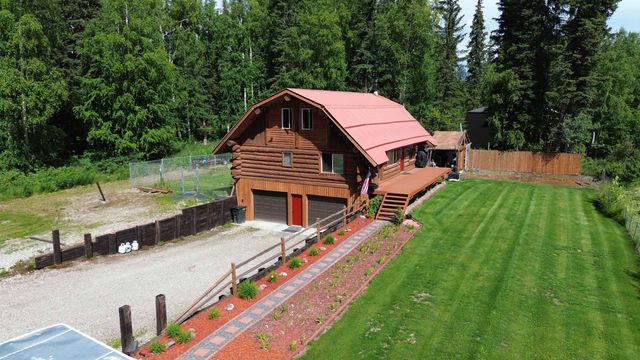 554 STEAMBOAT LANDING ROAD, North Pole, AK 99705