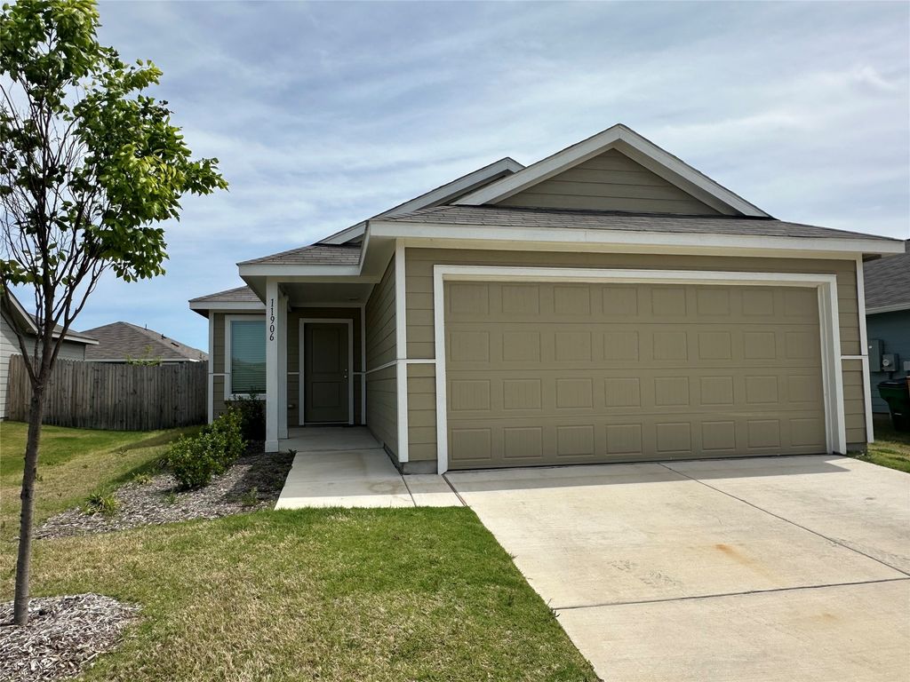 11906 Hermosa Lane, Justin, TX 76247