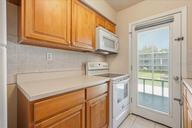 1700 6TH ST NW C24, Winter Haven, FL 33881