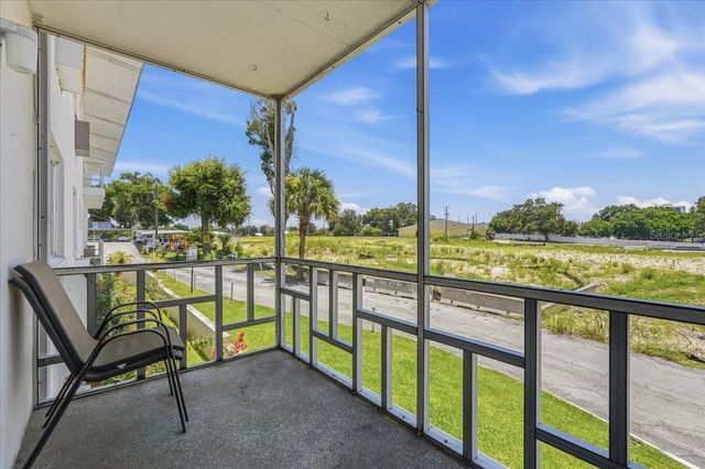 1700 6TH ST NW C24, Winter Haven, FL 33881