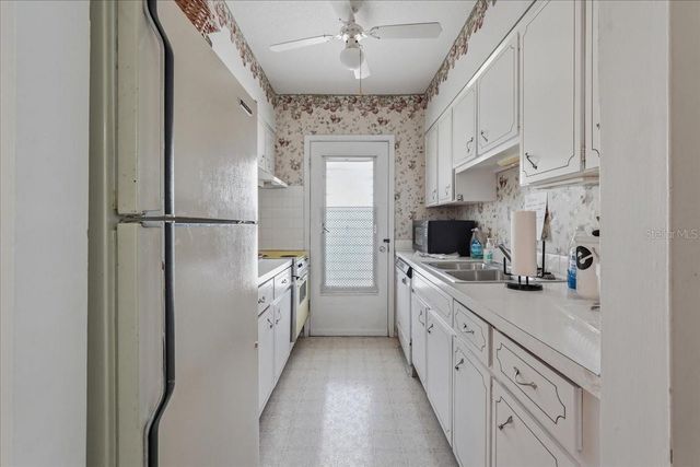 1700 6TH ST NW C24, Winter Haven, FL 33881
