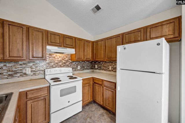 216 Covey Lane, Lexington, SC 29073