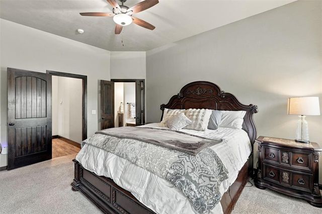 10601 Wild Horse Creek Drive, Yukon, OK 73099