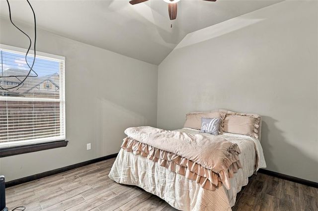 10601 Wild Horse Creek Drive, Yukon, OK 73099