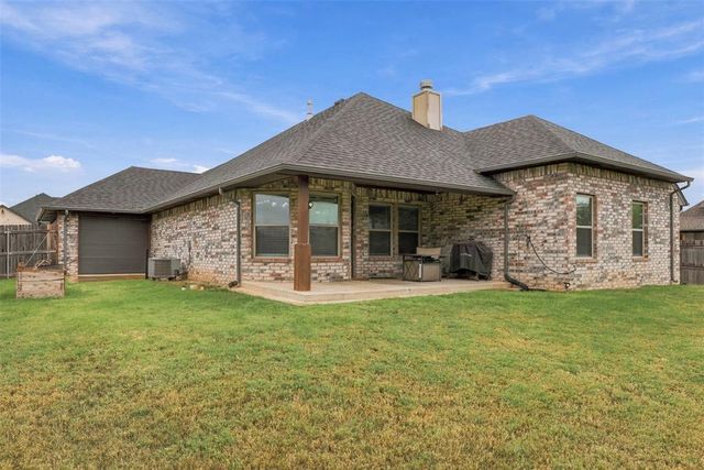 10601 Wild Horse Creek Drive, Yukon, OK 73099