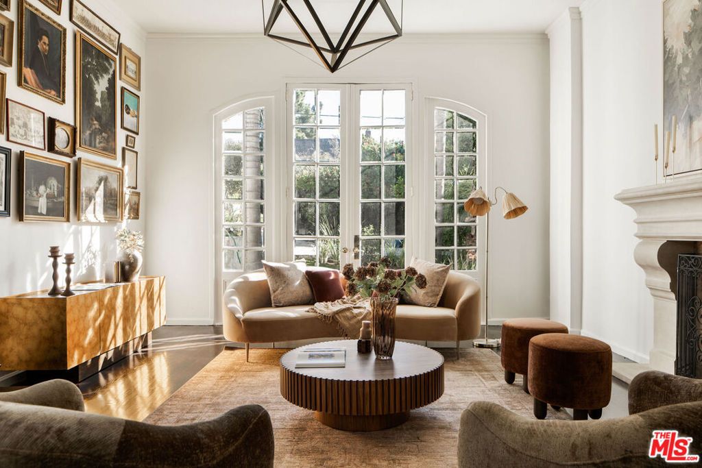 Image 1 of property listing at 1737 N Stanley Avenue, Los Angeles, CA 90046