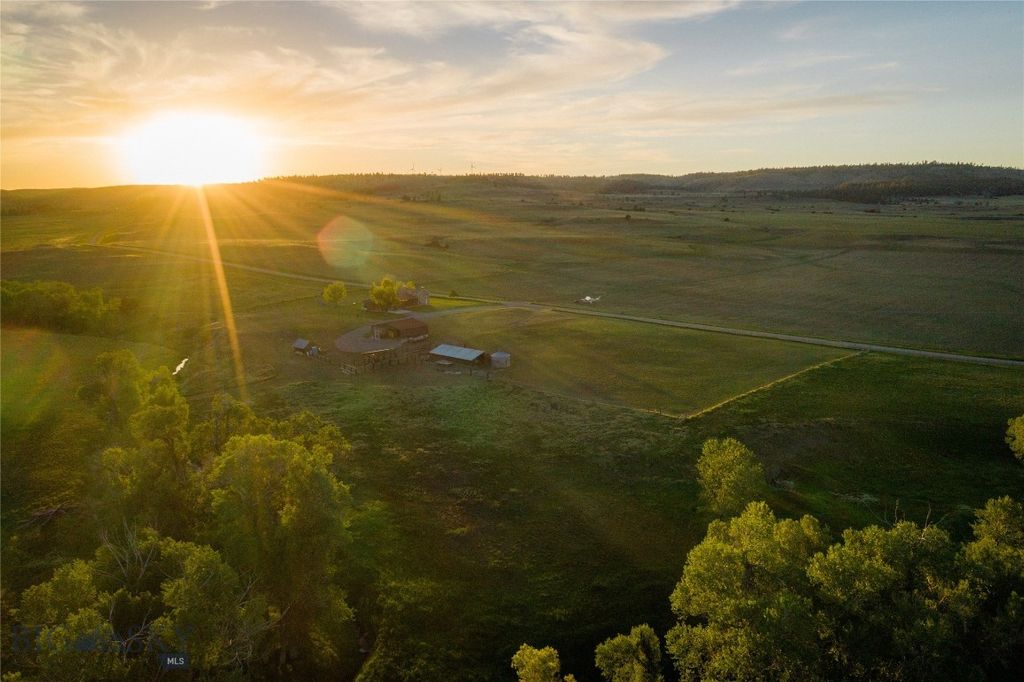 802 Deadmans Canyon Road, Reed Point, MT 59069 photo 69