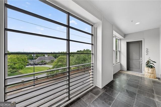 281 15th Street NE 302, Atlanta, GA 30309