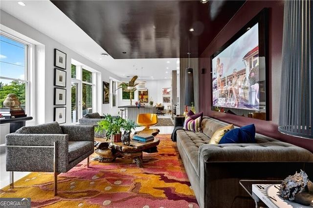 281 15th Street NE 302, Atlanta, GA 30309