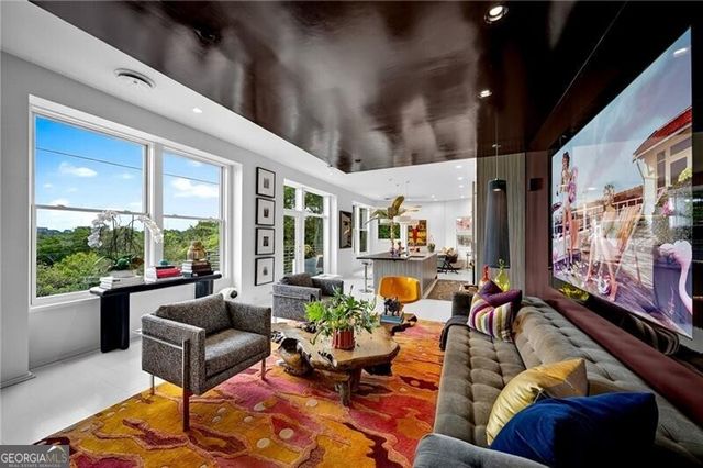 281 15th Street NE 302, Atlanta, GA 30309