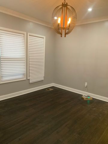 10215 S Emerald Avenue, Chicago, IL 60628