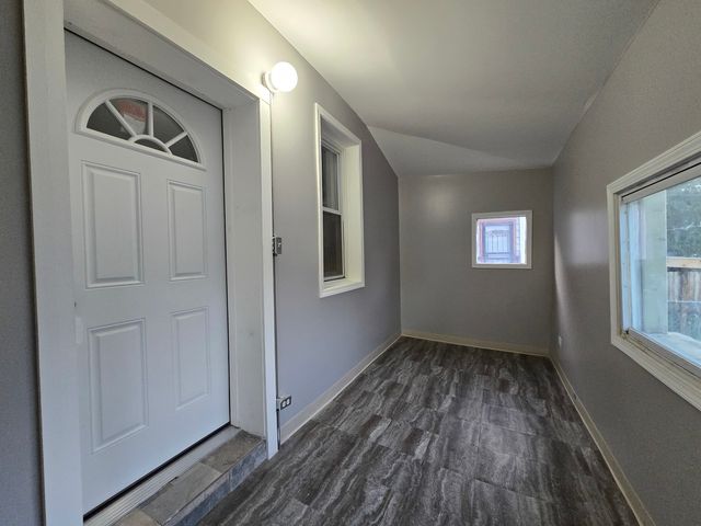 10215 S Emerald Avenue, Chicago, IL 60628