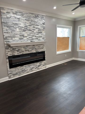 10215 S Emerald Avenue, Chicago, IL 60628