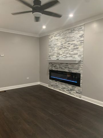 10215 S Emerald Avenue, Chicago, IL 60628