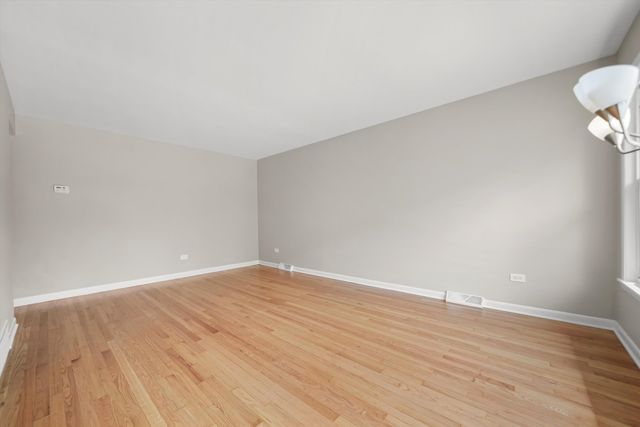 2940 W 83rd Street, Chicago, IL 60652