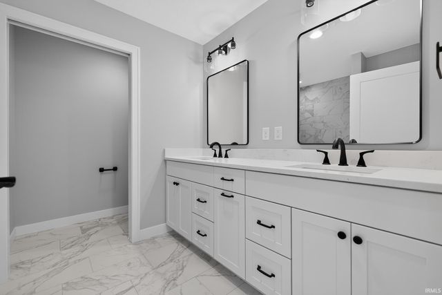 3520 Fox Chase Drive, Bristol, IN 46507