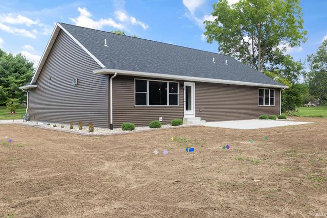 3520 Fox Chase Drive, Bristol, IN 46507