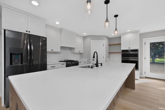 3520 Fox Chase Drive, Bristol, IN 46507