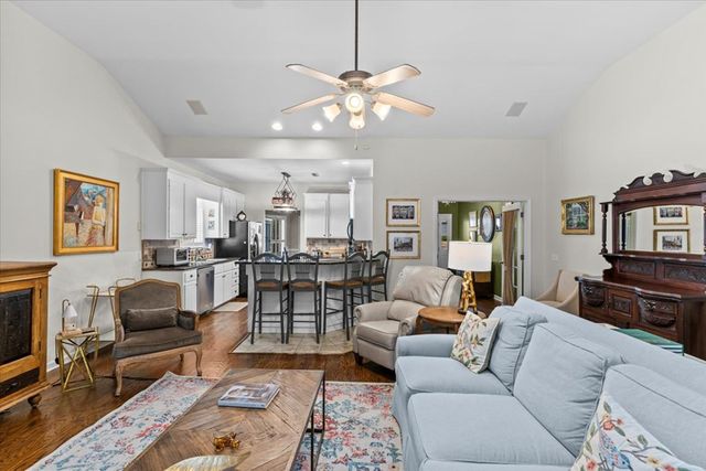 314 Orchard Circle, Dothan, AL 36305