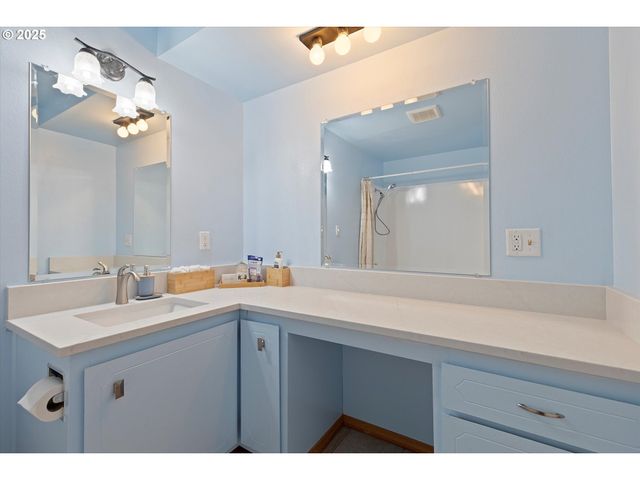 16707 HIGHWAY 47, Yamhill, OR 97148