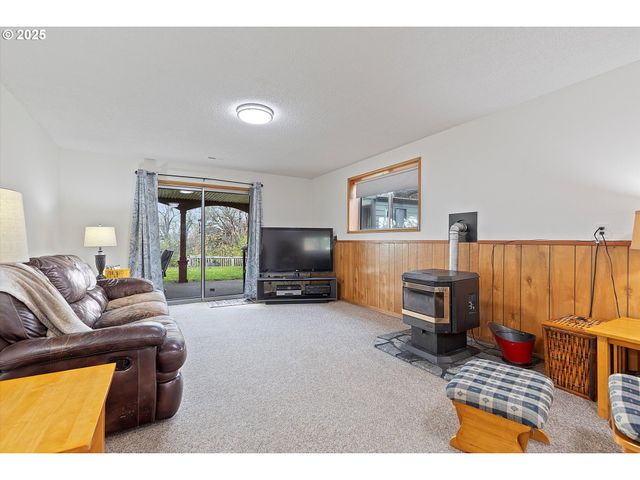 16707 HIGHWAY 47, Yamhill, OR 97148