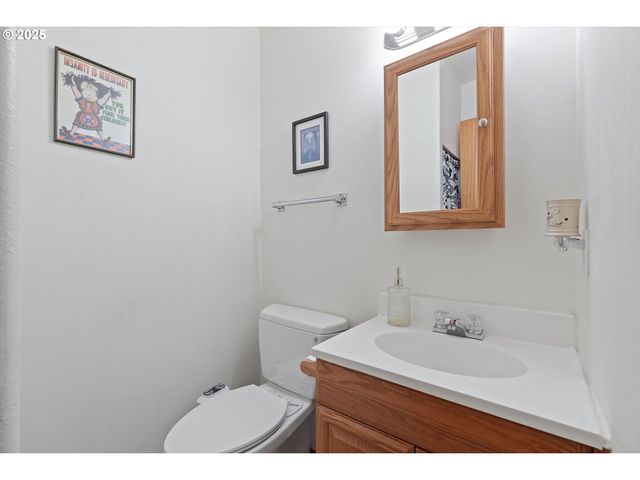 16707 HIGHWAY 47, Yamhill, OR 97148